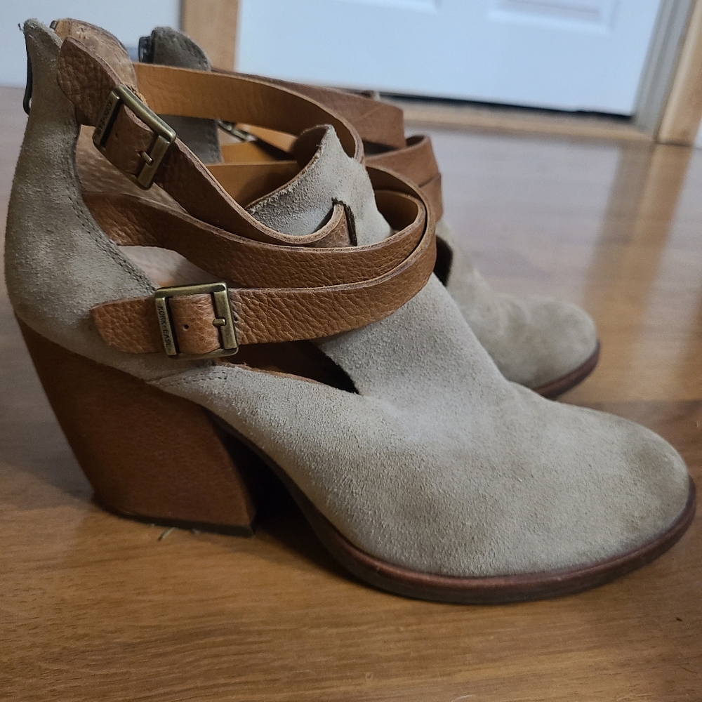 Kork-ease ankle booties